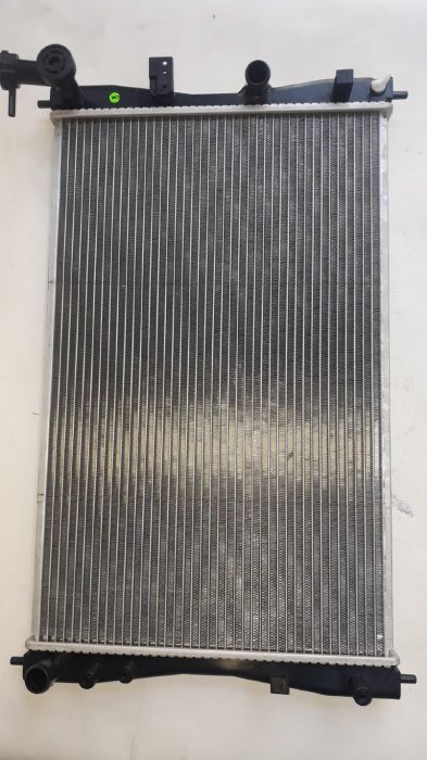FORD CONNECT ÇIKMA PARÇA RADYATÖR.JPEG